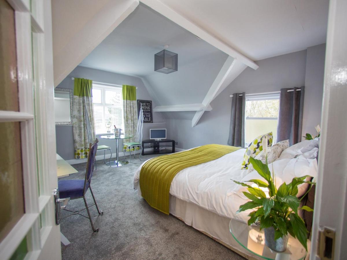 James' Place At Brynawel ميرثير تيدفيل الغرفة الصورة